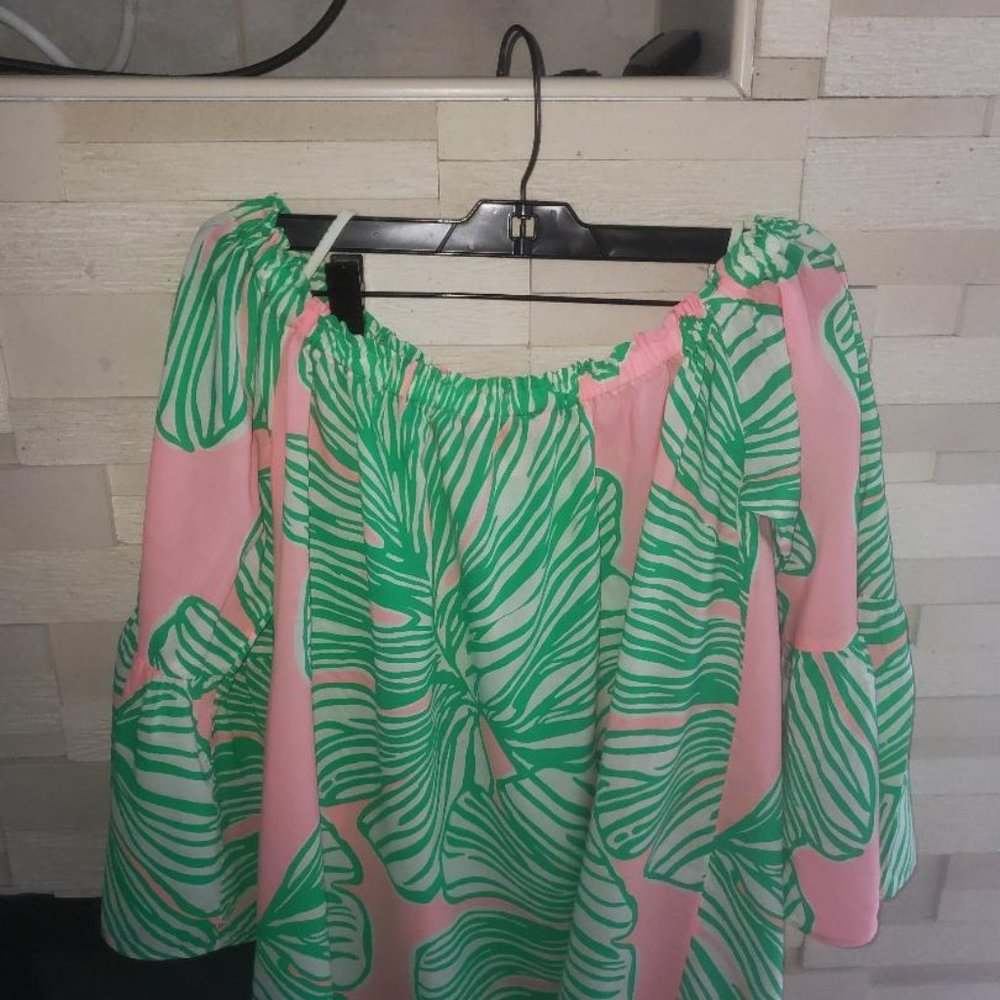 Lilly Pulitzer Off the Shoulder top